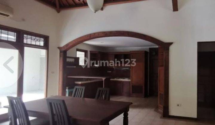 Rumah Dijual di River Park, Bintaro Sektor Vi, Tangerang Selatan 7