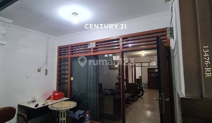 Di Jual Kost2 Di Daerah Strategis Jakarta Selatan  1