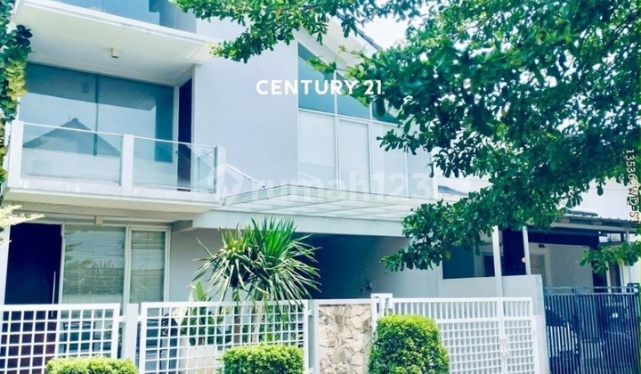 Rumah Bagus Posisi Hook Bintaro Jaya Sektor 9