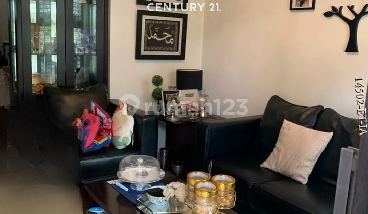 Beautiful Ready-to-Live House For Sale in a Good Cluster in Bintaro Sector 9 2