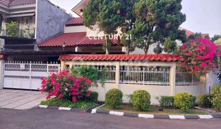 Rumah Siap Huni Asri Hook Dijual Cepat Di Pondok Indah