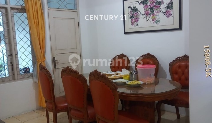 For Sale Semi-Furnished House in Anggrek Loka BSD Tangsel 2