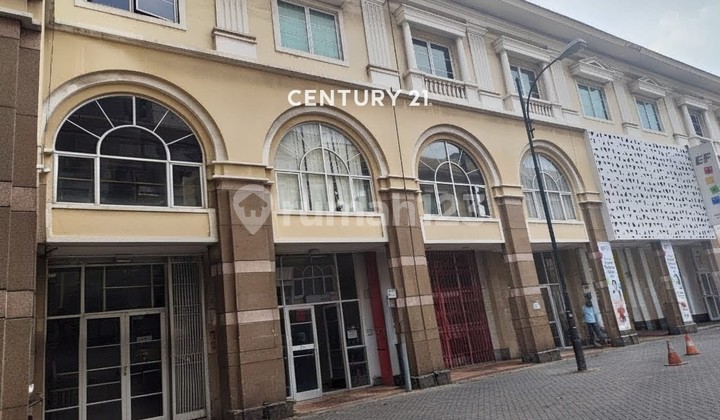 Dijual Ruko 3 Lantai Posisi Huk di Permata Hijau