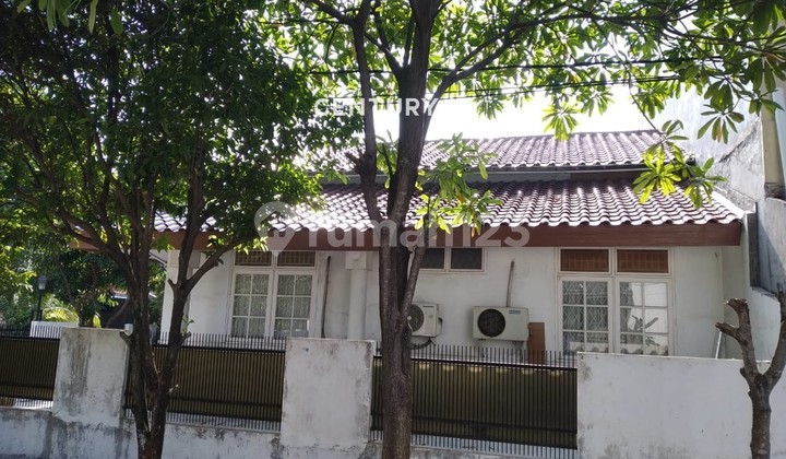 HOT SALE Rumah Posisi Hook Di Bintaro Sektor 9 2