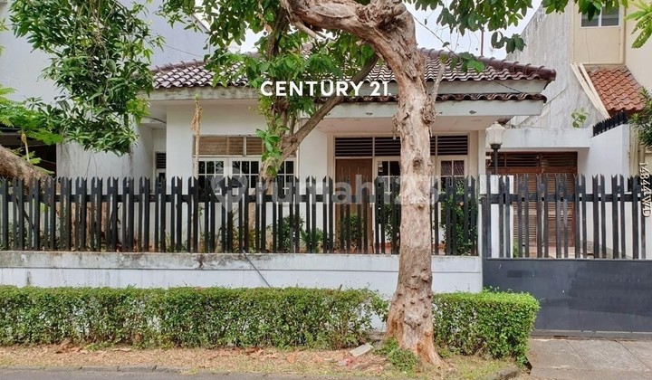 For Sale House in Bintaro Jaya Sector 1 South Jakarta