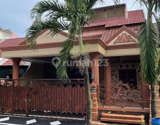 Rumah 2 Lantai di Perumahan Islamic Karawaci Tangerang Nyaman 1