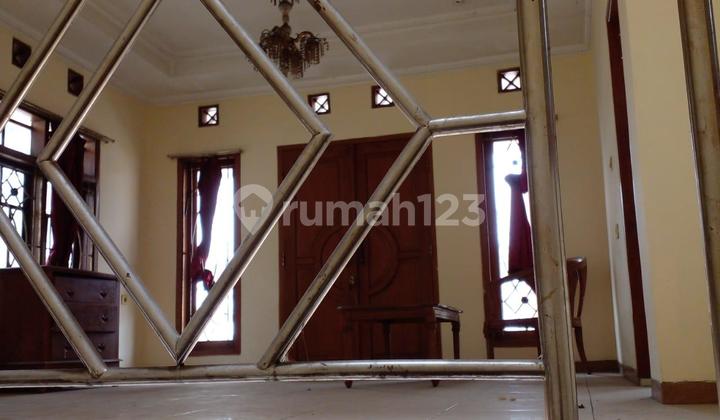 " Disewakan Rumah 2 Lantai Buah Batu, Transmart, Tol Buah Batu 2