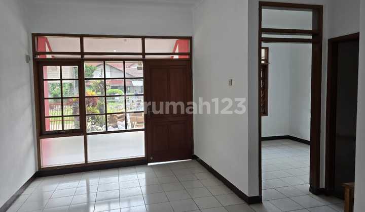 Kopo Indah Garden House 2 (TKI 2) School, Market Kopo Indah Garden House 2 (TKI 2) School, Market