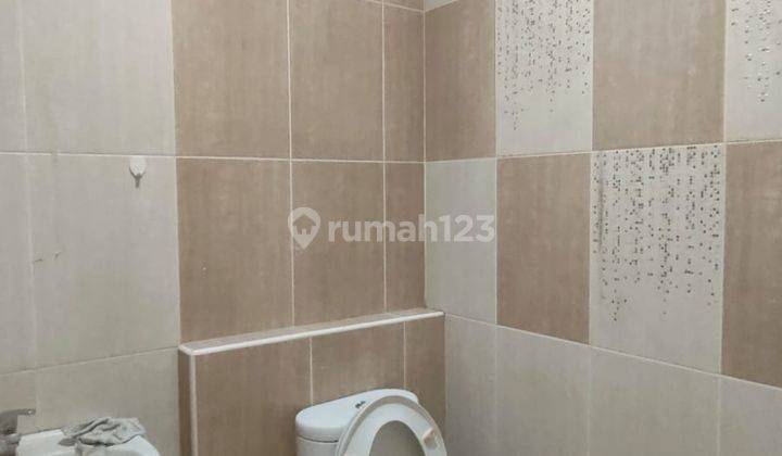 Rumah Idaman Lingkungan Nyaman 2 Lantai Semi Furnished Di Singgasana Pradana