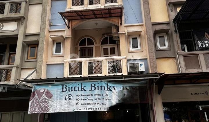 Y. R For Sale 3-Story Shophouse Singgasana Bandung Near BPK School