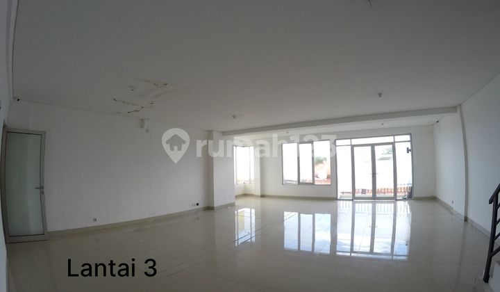 RUKO STRATEGIS 3,5 LANTAI COCOK UNTUK SEGALA USAHA SIAP PAKAI DI PASIRLUYU BANDUNG 2