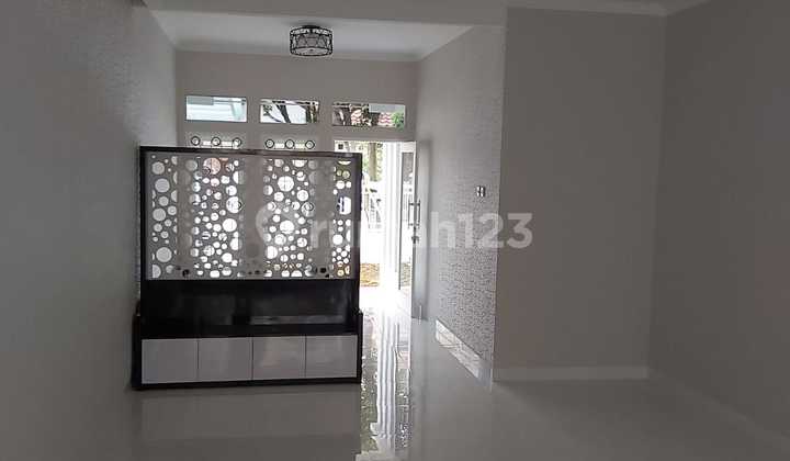 Rumah Baru Renovasi di Batununggal Rumah Baru Renovasi di Batununggal