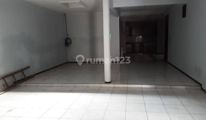 Rumah Terawat Nyaman Dan Aman di Kebon Kopi  7