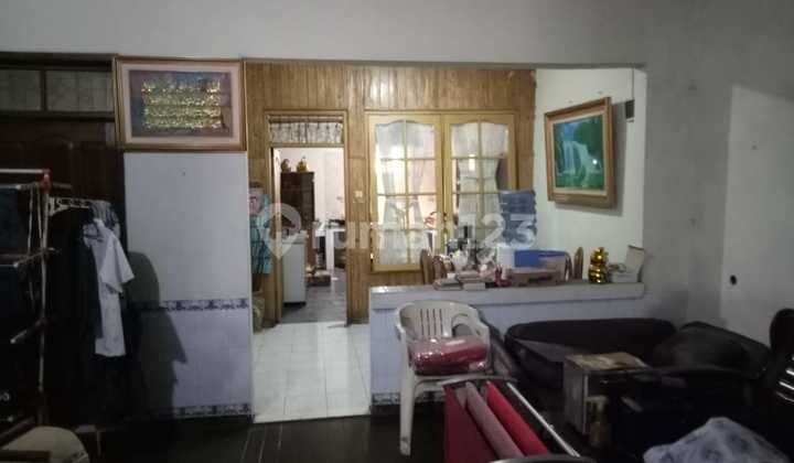 Rumah 2 Lantai Terawat dan Nyaman di Peta Bandung