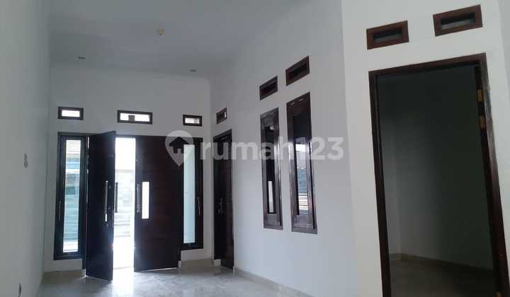Rumah Baru Siap Huni Terawat Nyaman dan Aman di Antapani Rumah Baru Siap Huni Terawat Nyaman dan Aman di Antapani