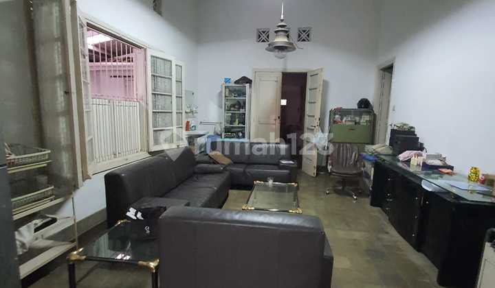 Rumah Terawat Nyaman dan Aman di Sayap Jl Riau Heritage Bandung