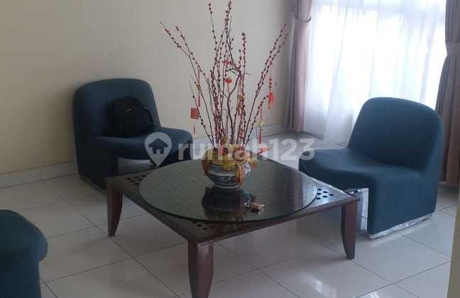 Rumah Siap Huni Semi Furnish Terawat Dan Asri di Budisari 1