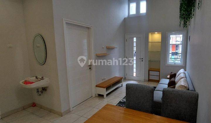 Rumah Renov Siap Huni Furnish di Kota Baru Parahyangan Cluster Jingga 3