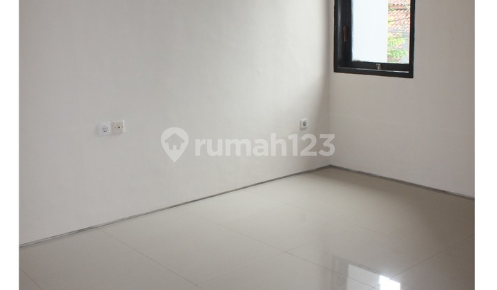 Rumah Nyaman Siap Huni Terawat dan Aman di Antapani Bandung