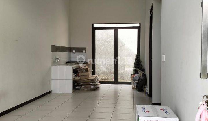 Rumah Bagus Nyaman dan Asri Siap Huni di Kota Baru Parahyangan Simakirana
