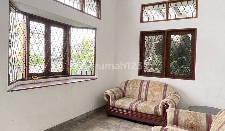 Rumah Furnish Bagus Nyaman Dan Asri di Setraduta Cemara Bandung