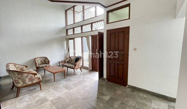 Rumah Furnish Bagus Nyaman Dan Asri di Setraduta Cemara Bandung