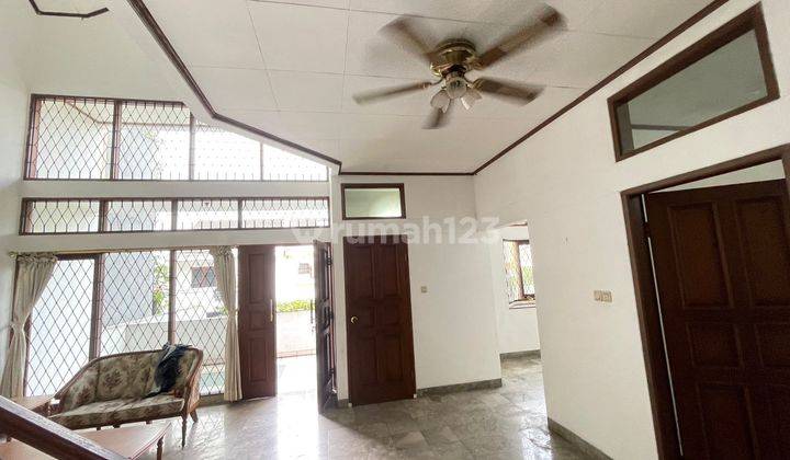 Rumah Furnish Bagus Nyaman Dan Asri di Setraduta Cemara Bandung