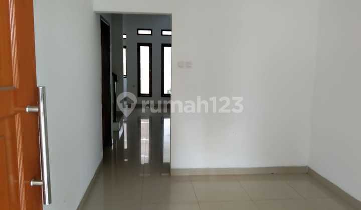 Rumah Terawat Nyaman Siap Huni di Turangga Bandung 2