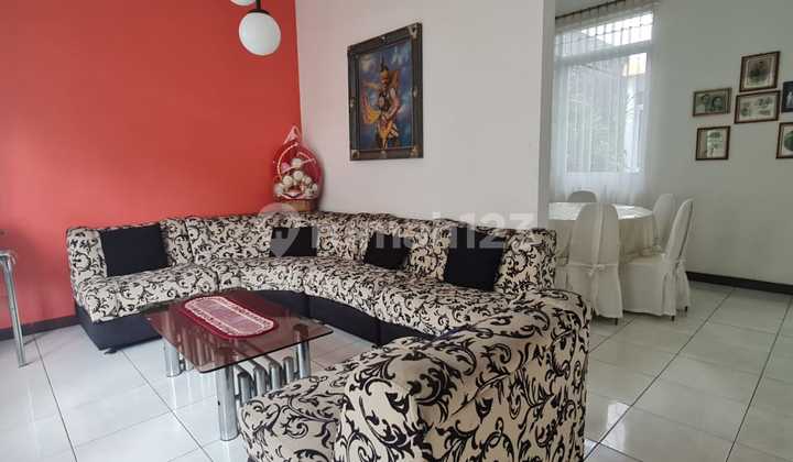 Rumah Bagus Nyaman dan Asri di Sayap Bkr Ciateul Bandung