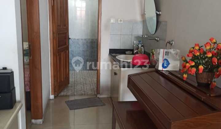 Rumah Bagus Terawat dan Nyaman di Jl Supratman Cisadea 2