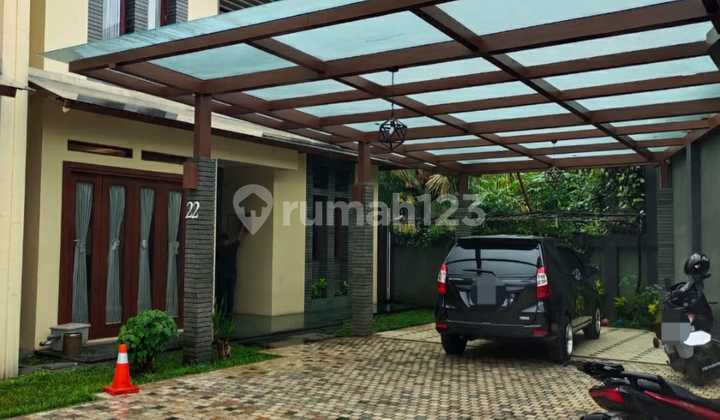 Rumah Lux Furnished Swimming Pool di Ciumbuleuit Bandung 1