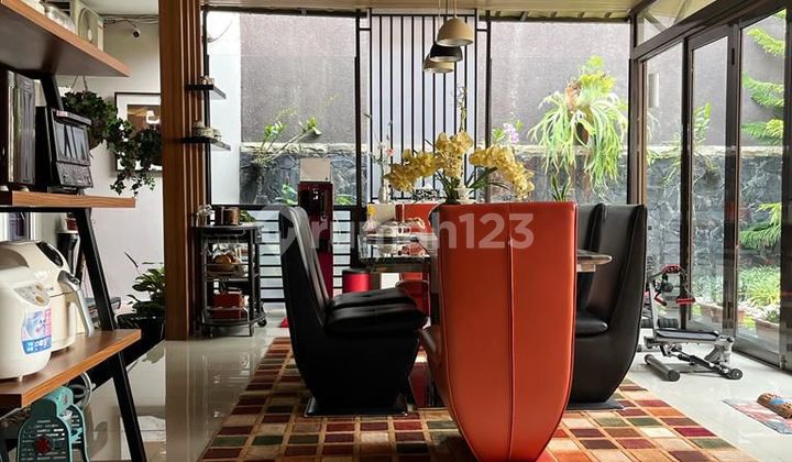 Dijual Rumah Mewah Murah Sekali di Kota Baru Parahyangan Bandung 1