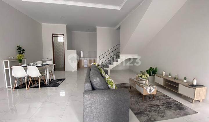 Dijual Rumah Bangunan Baru Bagus Minimalis di Batununggal Indah Dijual Rumah Bangunan Baru Bagus Minimalis di Batununggal Indah
