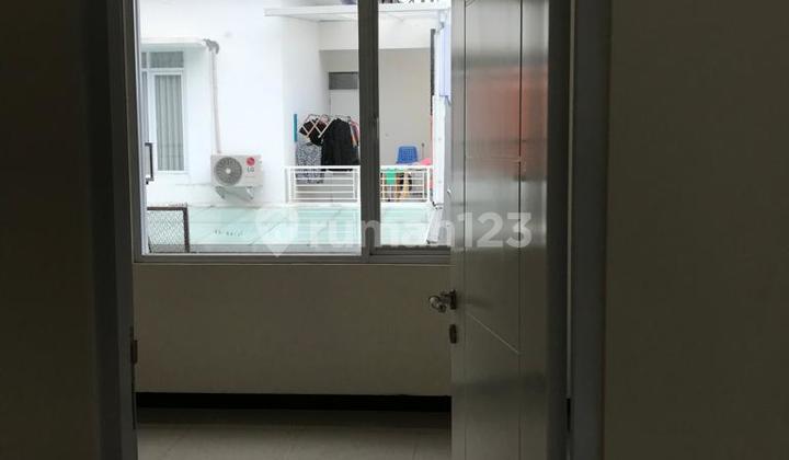 Disewa Rumah 2 Lantai Terawat Strategis Cluster di Taman Kopo Indah 5 Bandung 2
