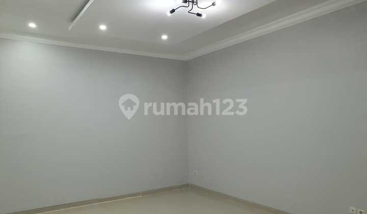 Rumah Hunian Nyaman 2 Lantai di Setiabudi Regency Bandung 2