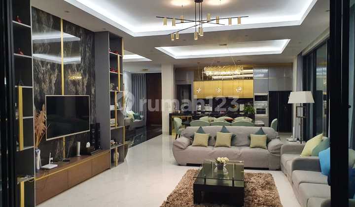 Dijual Rumah Lux Nyaman Full Furnish di Dago Bandung