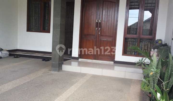 Dijual Rumah 2 Lantai Siap Huni Minimalis Gaya Modern Nyaman Lokasi di Kiara Sari Buah Batu Bandung