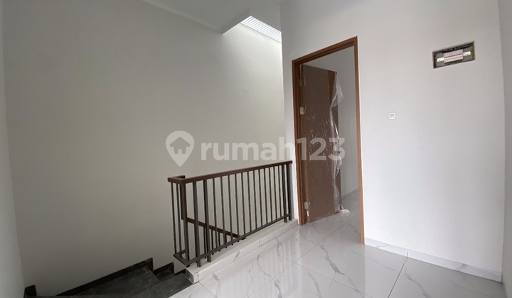 Dijual Rumah Baru 100 Siap Huni Strategis di Mekar Wangi Bandung 2