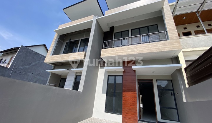 Dijual Rumah Baru 100 Siap Huni Strategis di Mekar Wangi Bandung