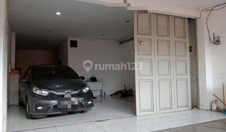 Rumah Strategis 2 Lantai Cocok Untuk Usaha Siap Pakai Di Kembar Mohamad Toha Bandung 1