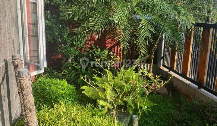 RUMAH CANTIK TERAWAT 2 LANTAI SIAP HUNI DI MARGAHAYU PERMAI BANDUNG 2