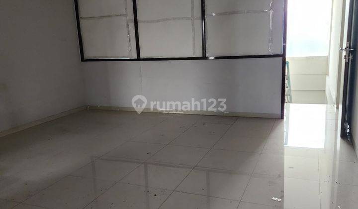 RUKO FAVORIT 3 LANTAI COCOK UNTUK SEGALA USAHA SIAP PAKAI DI MEKAR WANGI BANDUNG 2