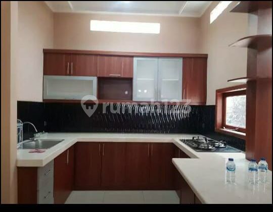 RUMAH BAGUS 2 LANTAI FULL FURNISHED NYAMAN SIAP HUNI DI MEKAR WANGI BANDUNG