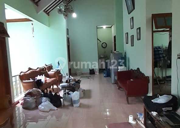 RUMAH BAGUS 2 LANTAI STRATEGIS TENGAH KOTA SIAP HUNI DI TURANGGA BANDUNG