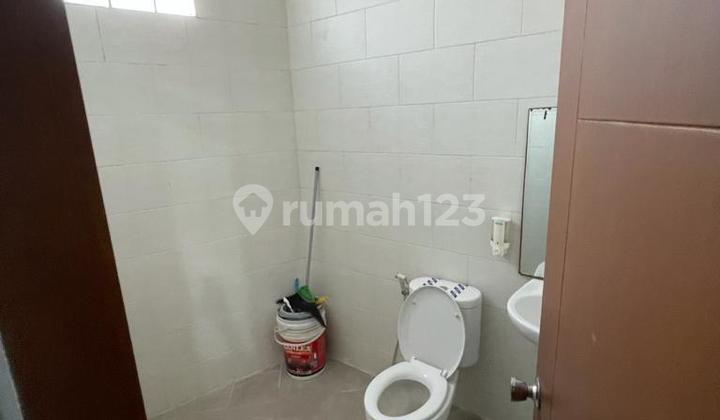 2-STORY SHOPHOUSE IN A BUSY STRATEGIC LOCATION READY FOR USE IN MEKAR WANGI BANDUNG 2