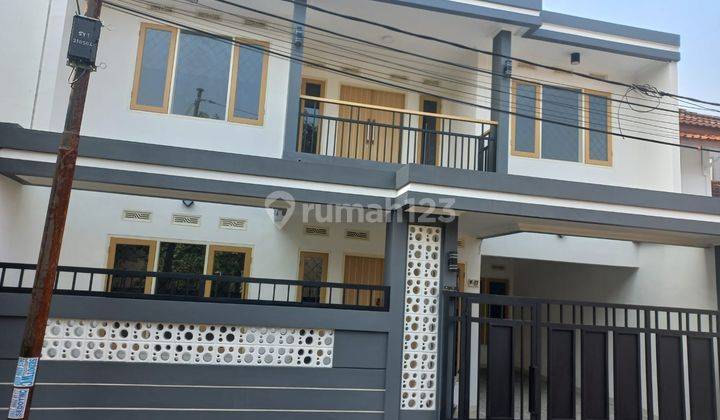 Rumah Bagus Asri Nyaman 2 Lantai Siap Huni Di Nata Endah Bandung 1