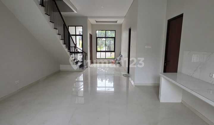 For Sale Singgasana Pradana House Bandung, Moch. Toha Toll Road, Yogya