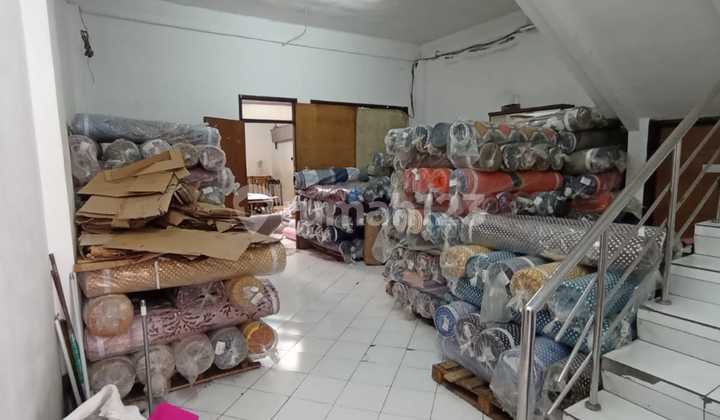 RUKO 3 LANTAI STRATEGIS SIAP PAKAI DI SUMBER SARI BANDUNG 2