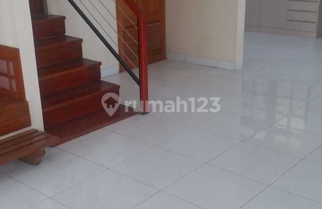 For Rent House in Budisari Setiabudi Near Upi, Nhi, Rshs, Itb 2