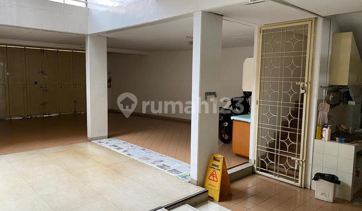 " Dijual Rumah Klasik Pusat Kota Jl. Sunda, Pusat Perkantoran 2
